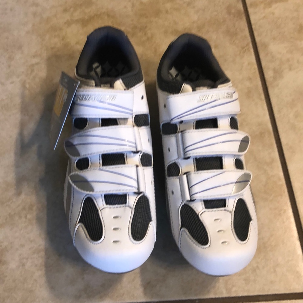 Bike click-in athletic shoes